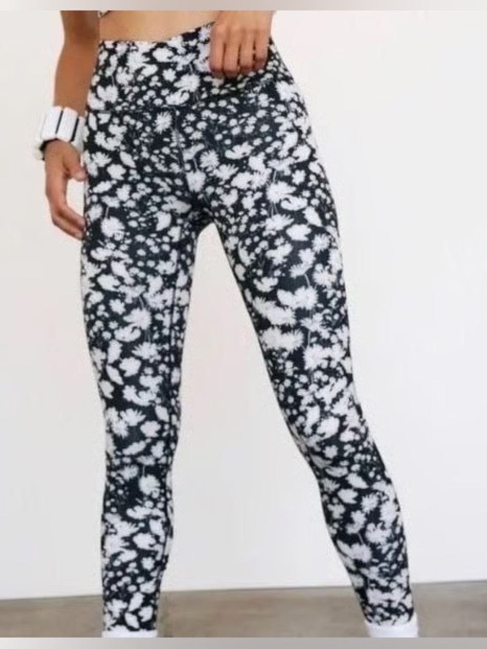 Free people Black & White Floral High-Waist Jeggings